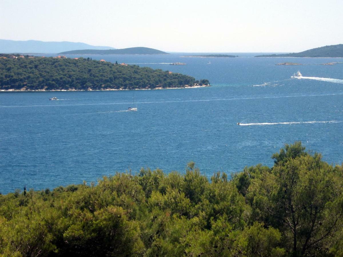 Apartment With Splendid Sea View Trogir Exterior photo